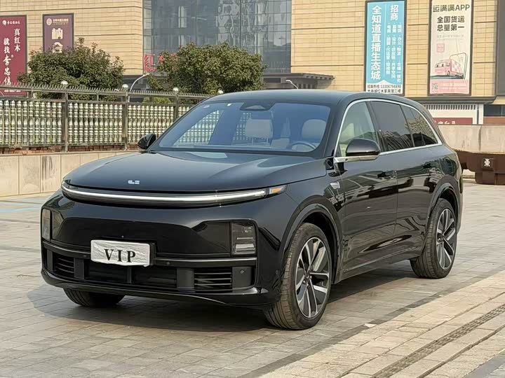 Фото 1 - LiXiang L7