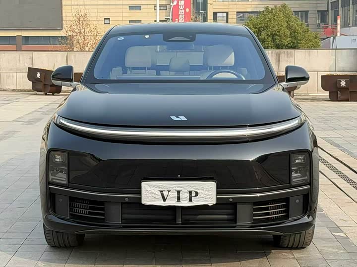 Фото 2 - LiXiang L7