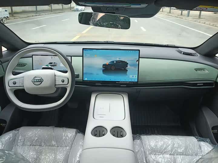 Фото 4 - Nissan N7