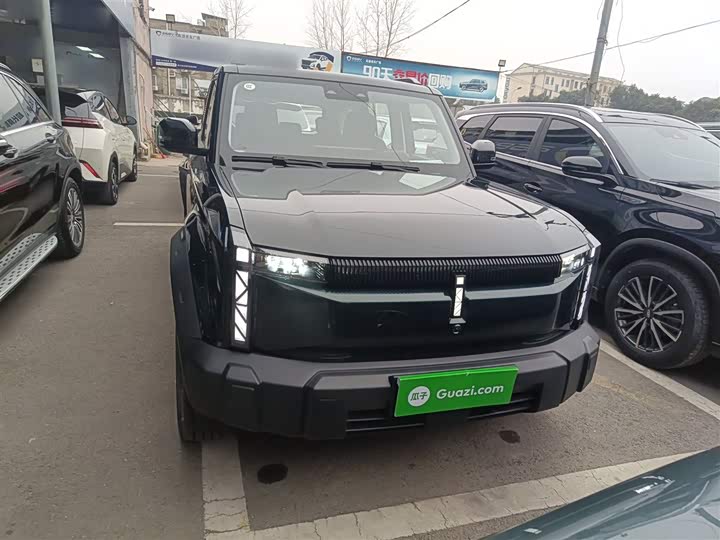 Фото 3 - Chery iCar 03