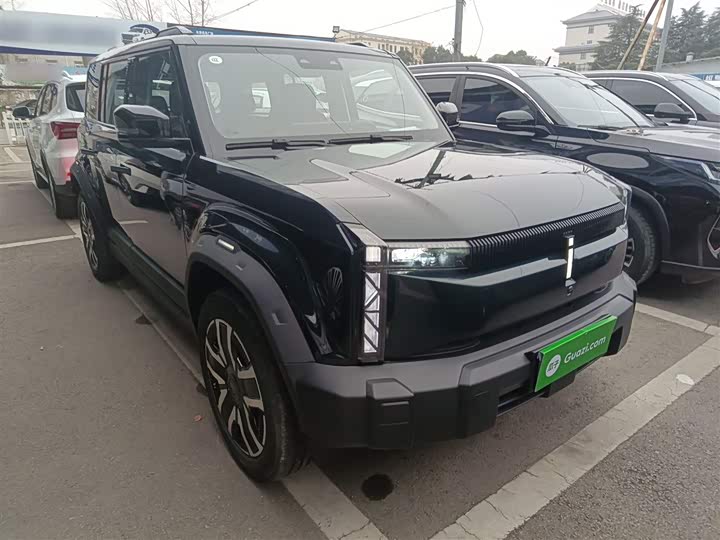 Фото 4 - Chery iCar 03