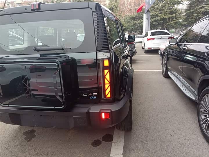 Фото 8 - Chery iCar 03