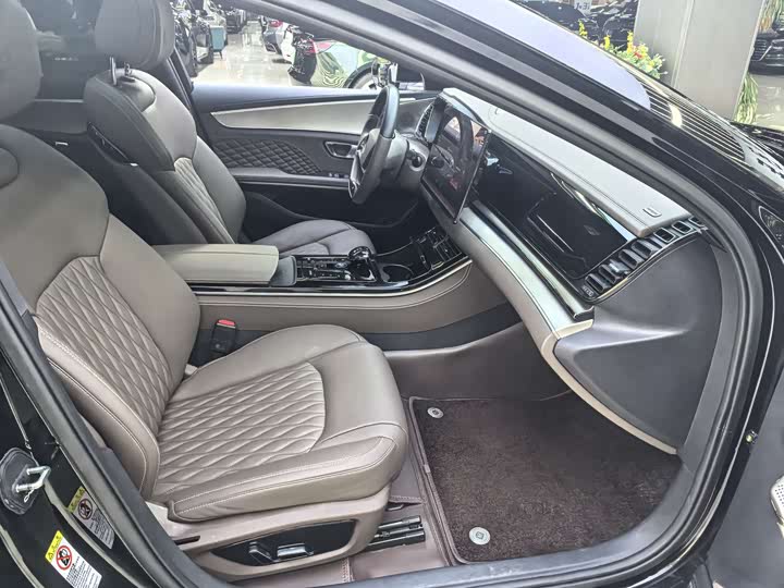 Фото 7 - BYD Han