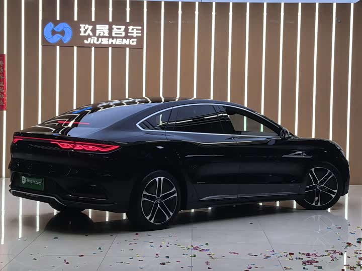 Фото 8 - BYD Han