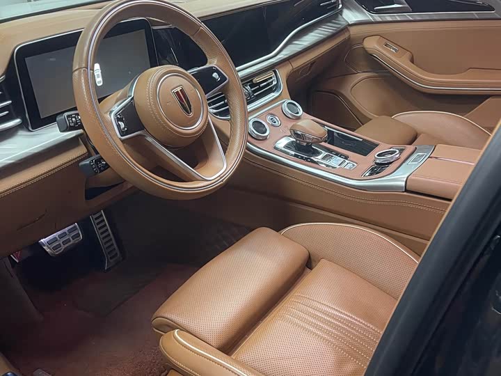 Фото 7 - Hongqi H9