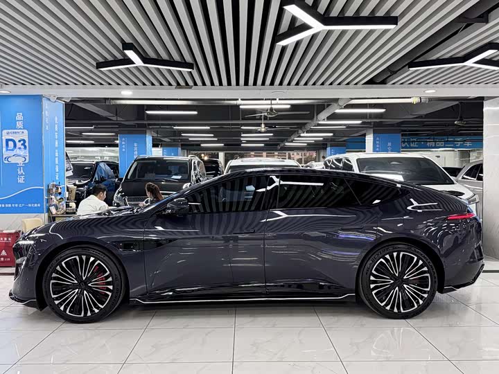 Фото 4 - Avatr 12