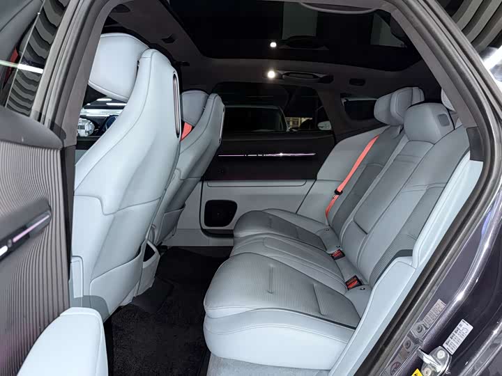 Фото 9 - Avatr 12