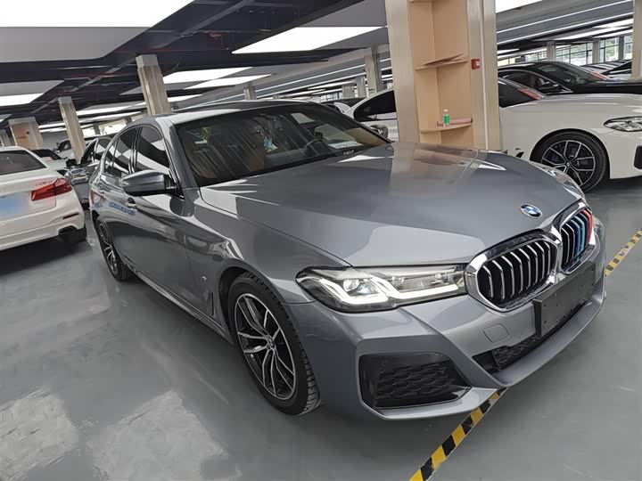 Фото 4 - BMW 5 Series