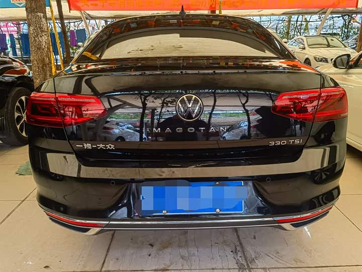 Фото 5 - Volkswagen Magotan