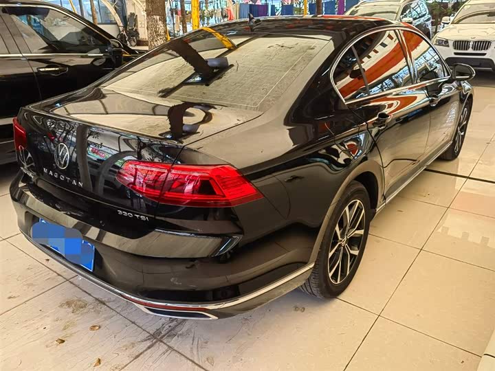 Фото 6 - Volkswagen Magotan