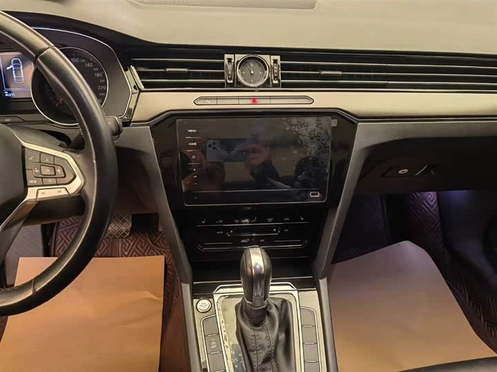 Фото 7 - Volkswagen Magotan