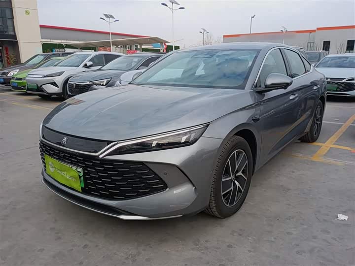 Фото 1 - BYD Qin L