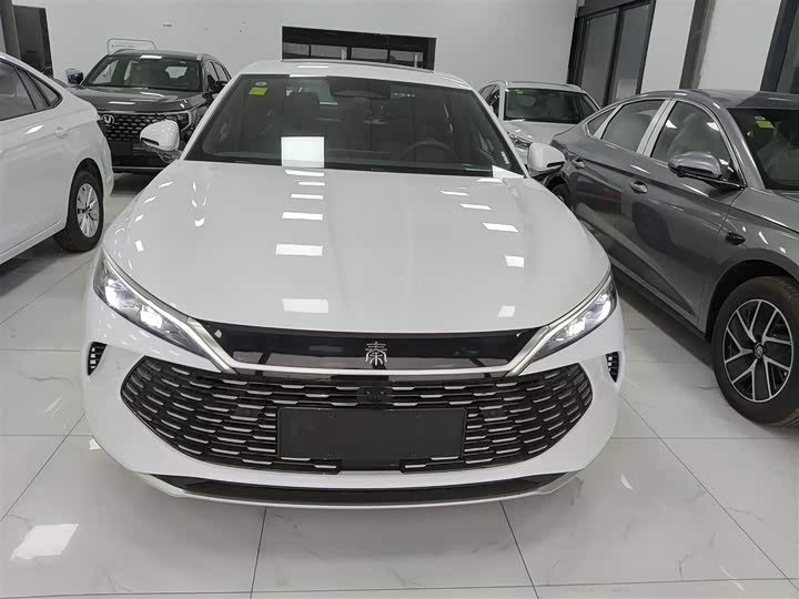 Фото 3 - BYD Qin L