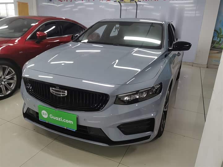 Фото 2 - Geely Preface