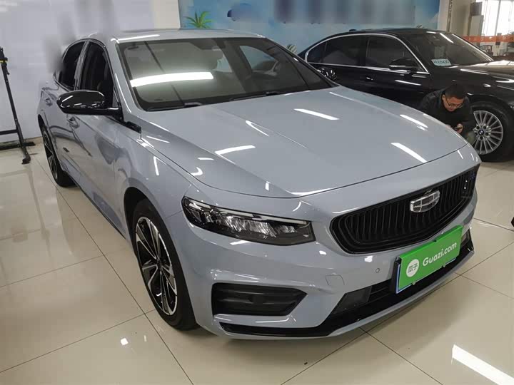 Фото 4 - Geely Preface