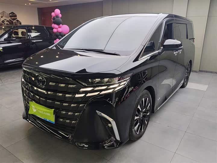 Фото 2 - Toyota Alphard