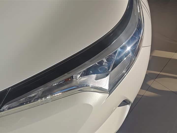 Фото 5 - Toyota Izoa