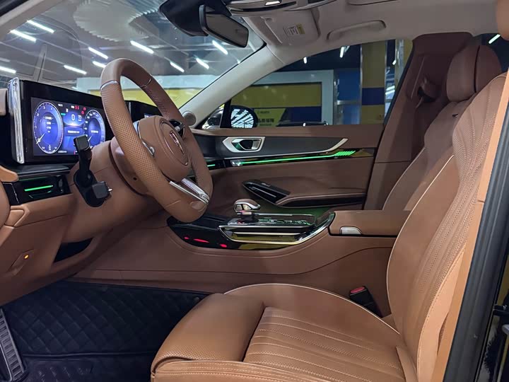 Фото 4 - Hongqi H9