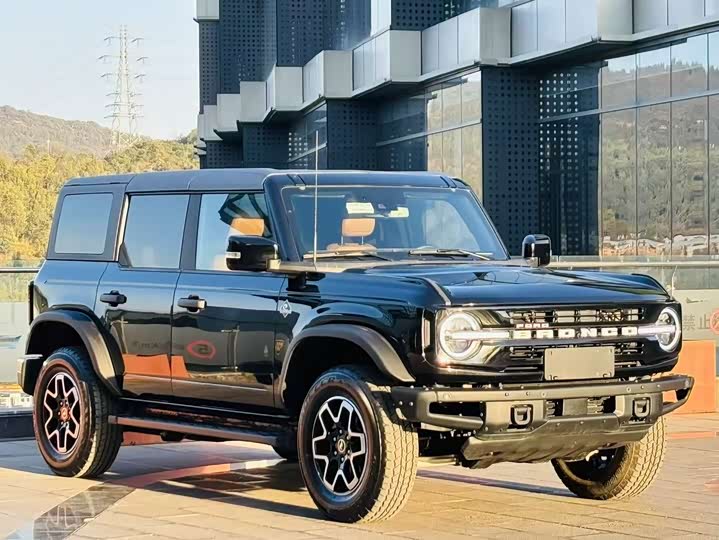 Фото 3 - Ford Bronco