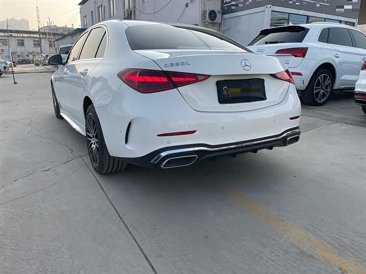 Фото 6 - Mercedes-Benz C-Class