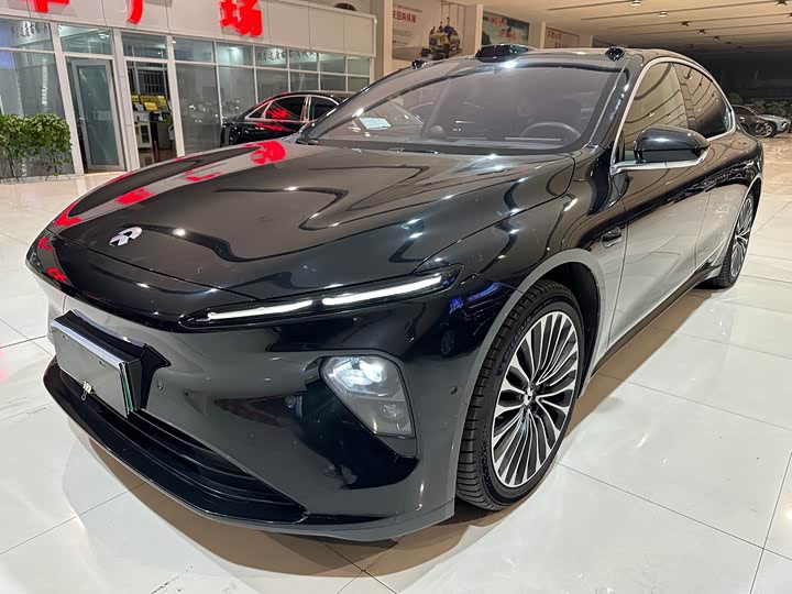 Фото 1 - Nio ET7