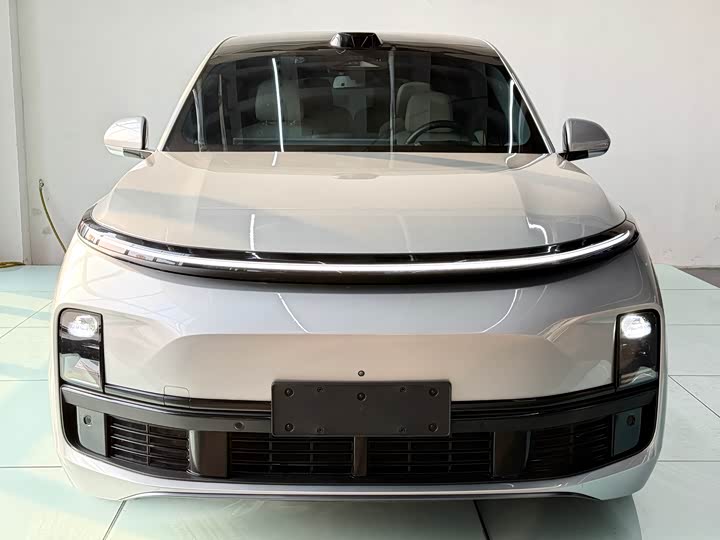 Фото 1 - LiXiang L9