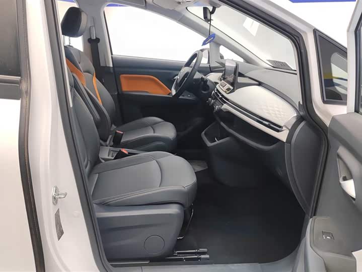 Фото 8 - Bestune NAT