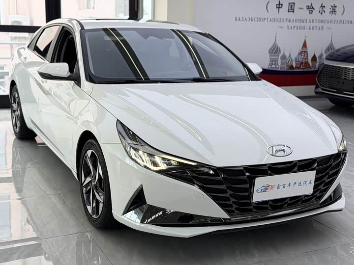 Фото 3 - Hyundai Elantra N line