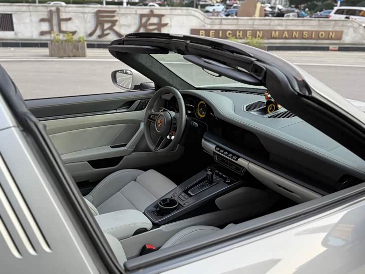 Фото 5 - Porsche 911