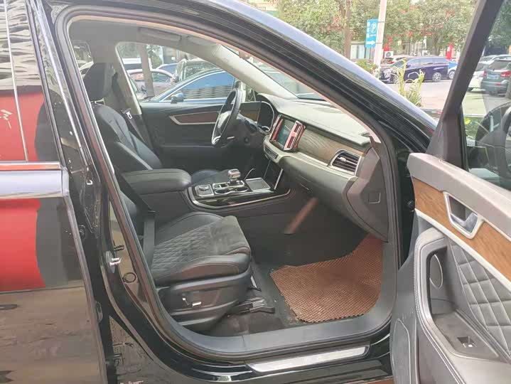 Фото 9 - Hongqi HS7