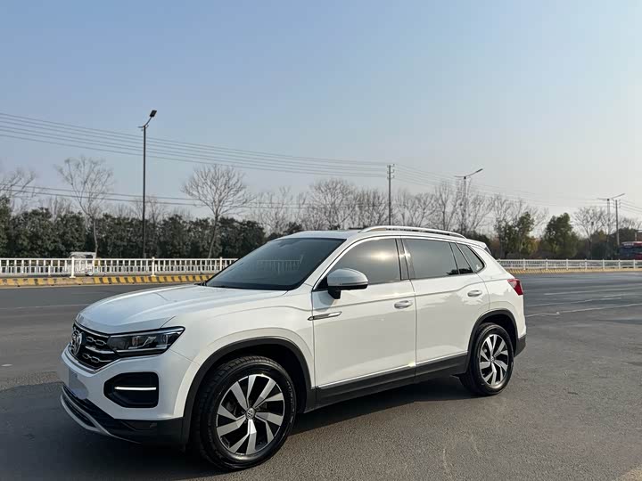 Фото 1 - Volkswagen Tayron