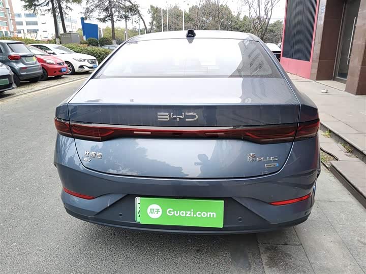 Фото 6 - BYD Qin Plus