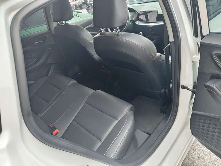 Фото 5 - MG Motor 5