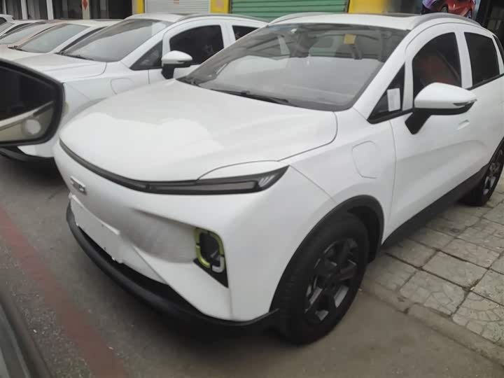 Фото 2 - Geely Geometry E Firefly