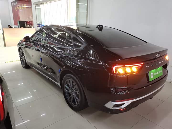 Фото 5 - Ford Mondeo