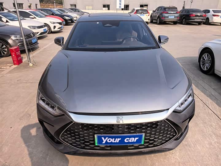 Фото 2 - BYD Han