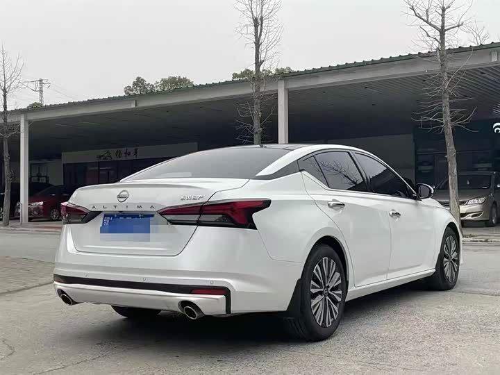 Фото 4 - Nissan Teana