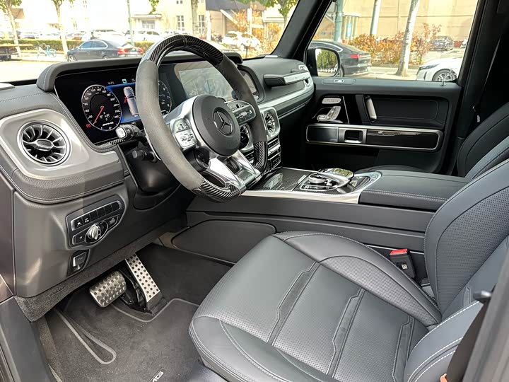 Фото 4 - Mercedes-Benz G-Class AMG