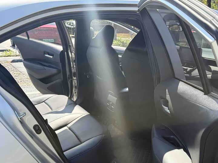 Фото 5 - Toyota Levin