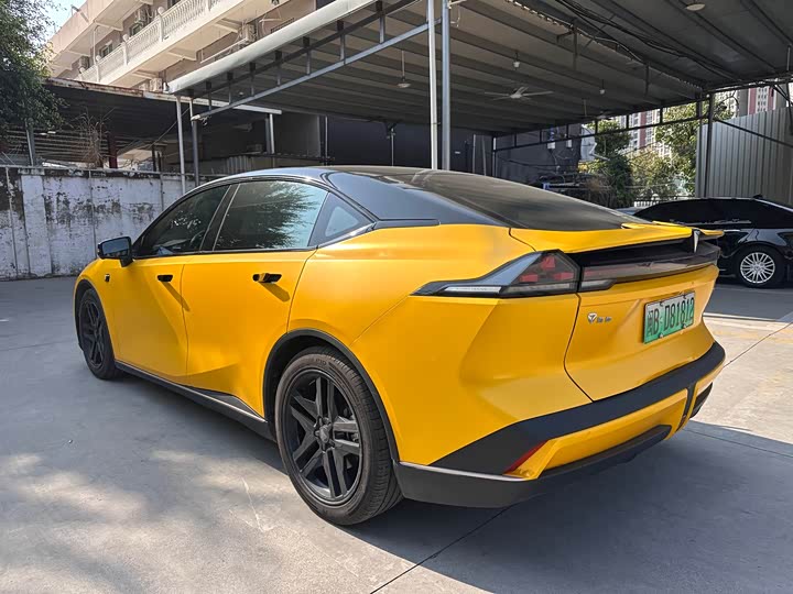 Фото 4 - Changan Deepal SL03