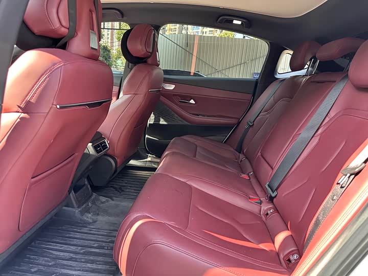 Фото 6 - Changan Deepal SL03