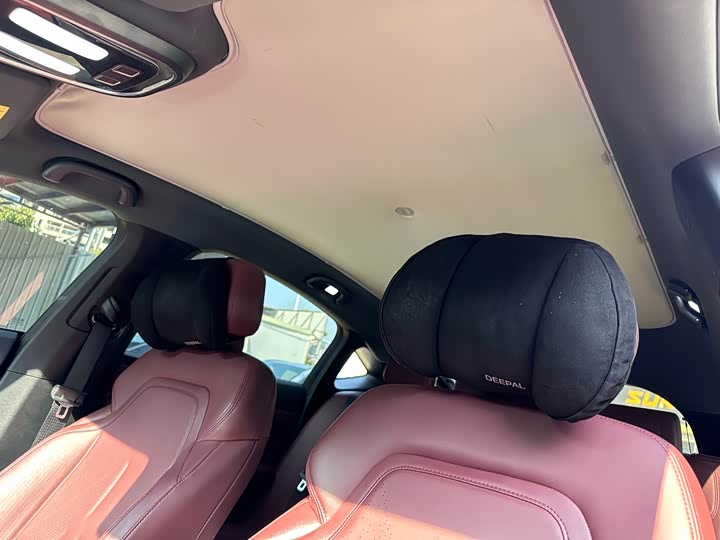 Фото 9 - Changan Deepal SL03