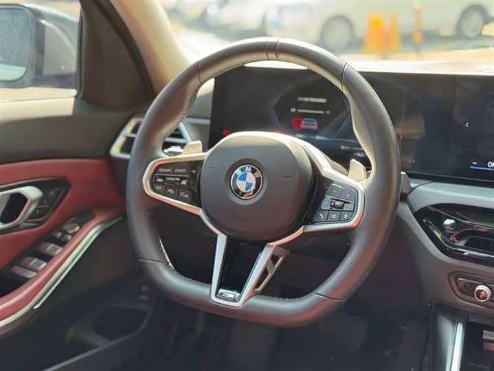 Фото 8 - BMW 3 Series