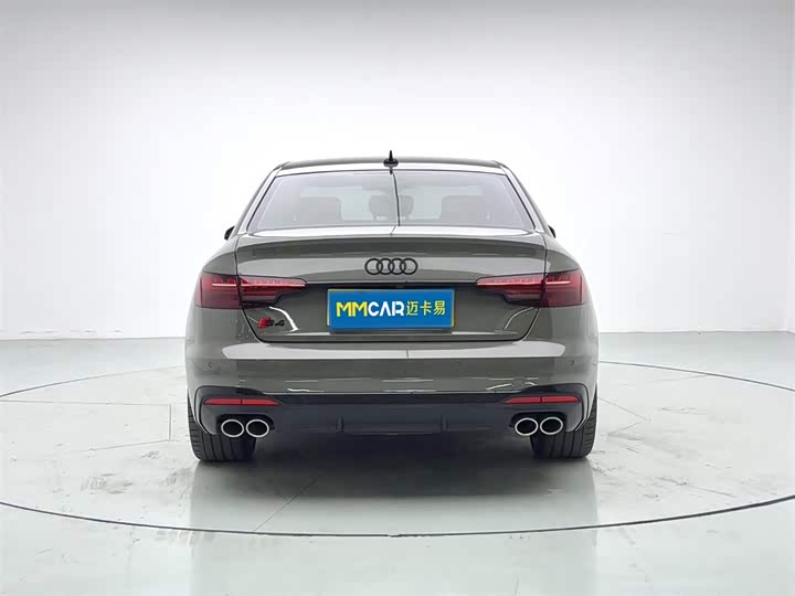 Фото 3 - Audi S4