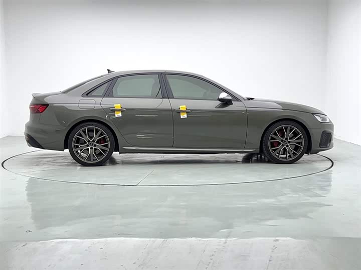 Фото 8 - Audi S4