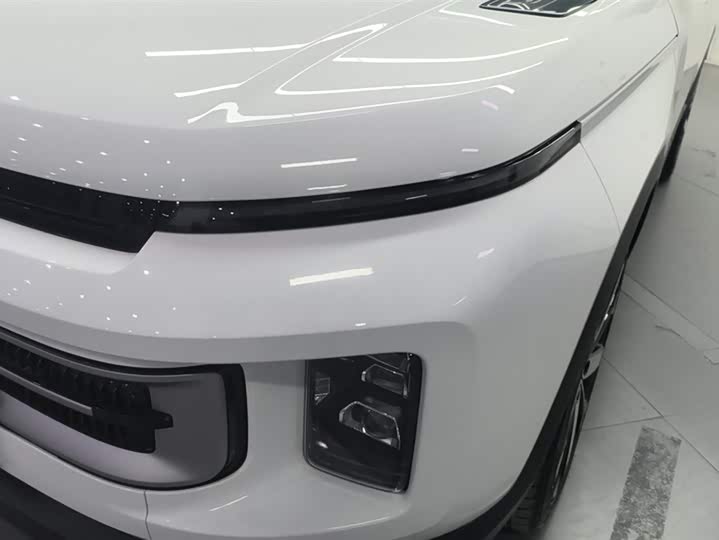 Фото 5 - Geely Icon