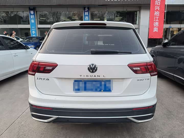Фото 5 - Volkswagen Tiguan L Pro