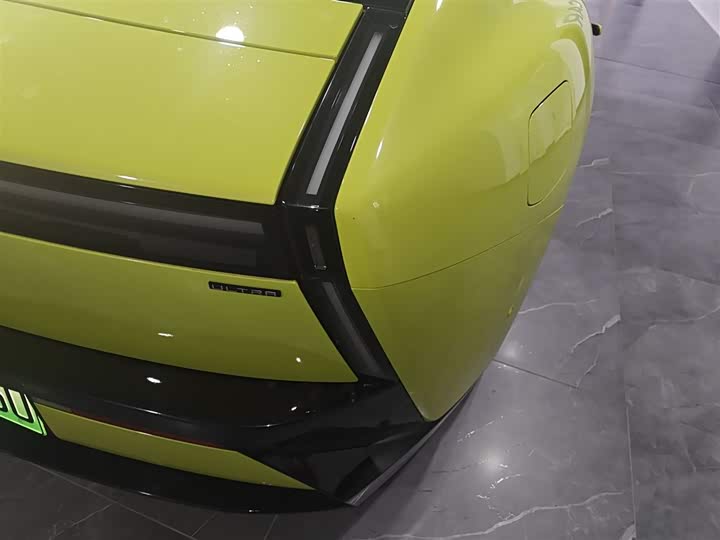 Фото 8 - XPeng P7