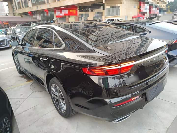 Фото 5 - Geely Preface