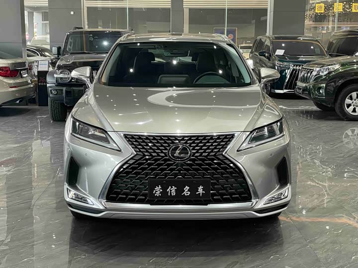 Фото 2 - Lexus RX